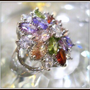 multi gemstone ladies stunning and unique shinny ring size 7